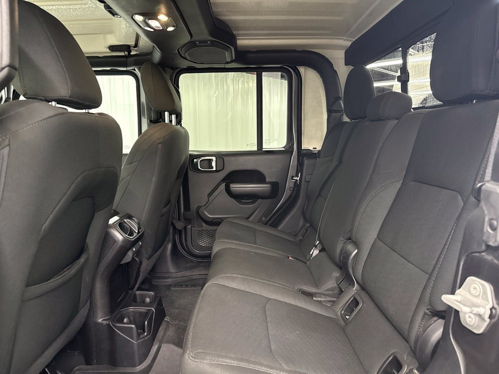 Used 2021 Jeep Gladiator Sport AWD/4WD image 12