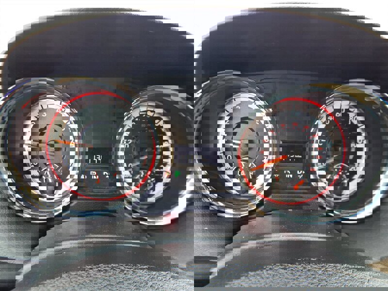 Used 2018 Dodge Grand Caravan SE w/ UConnect Hands-Free Group image 21