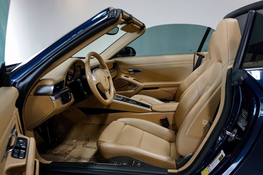 Used 2013 Porsche 911 Carrera RWD image 10