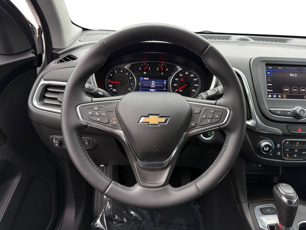 Used 2021 Chevrolet Equinox LT AWD/4WD image 12