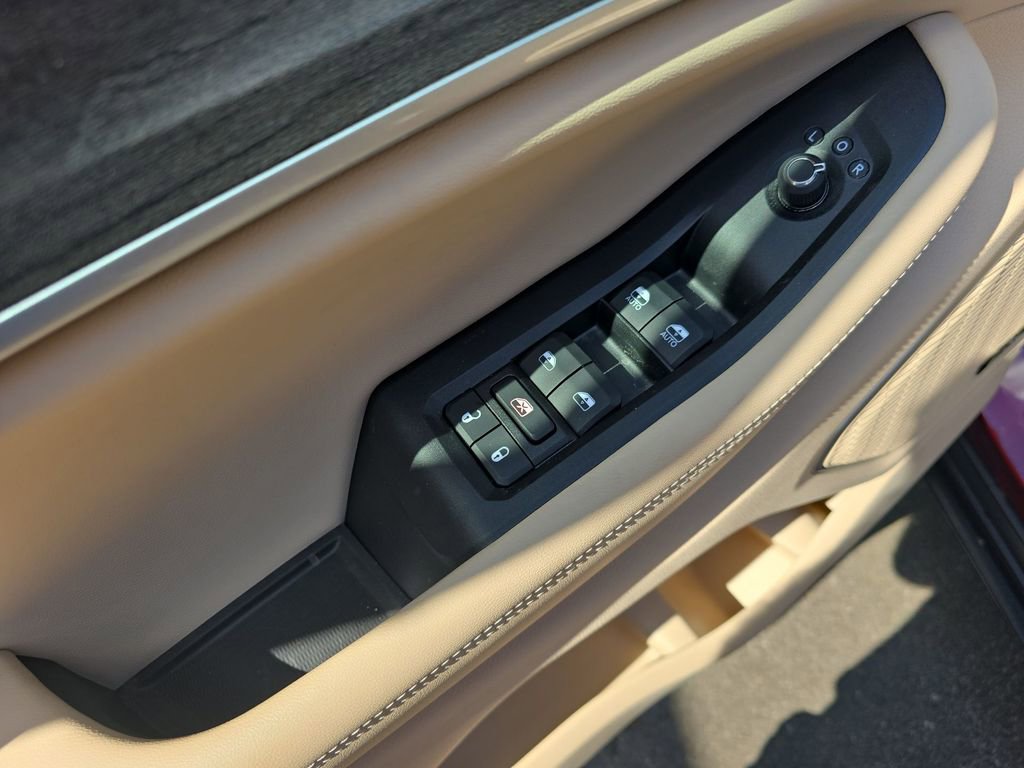 New 2024 Jeep Grand Cherokee Limited 4xe image 13