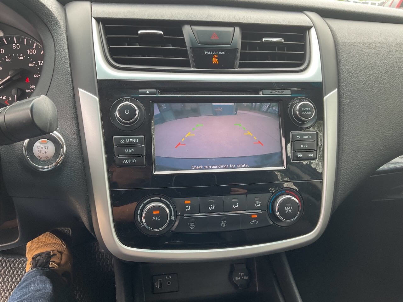 Used 2018 Nissan Altima 2.5 SR w/ SR Special Edition FWD image 15