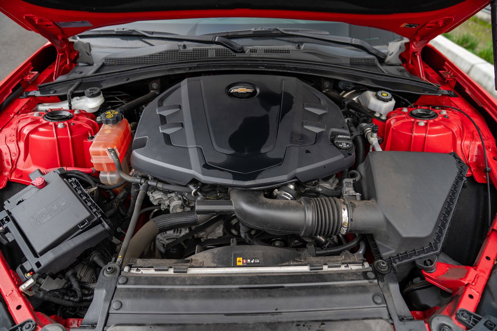 Used 2020 Chevrolet Camaro LT image 25