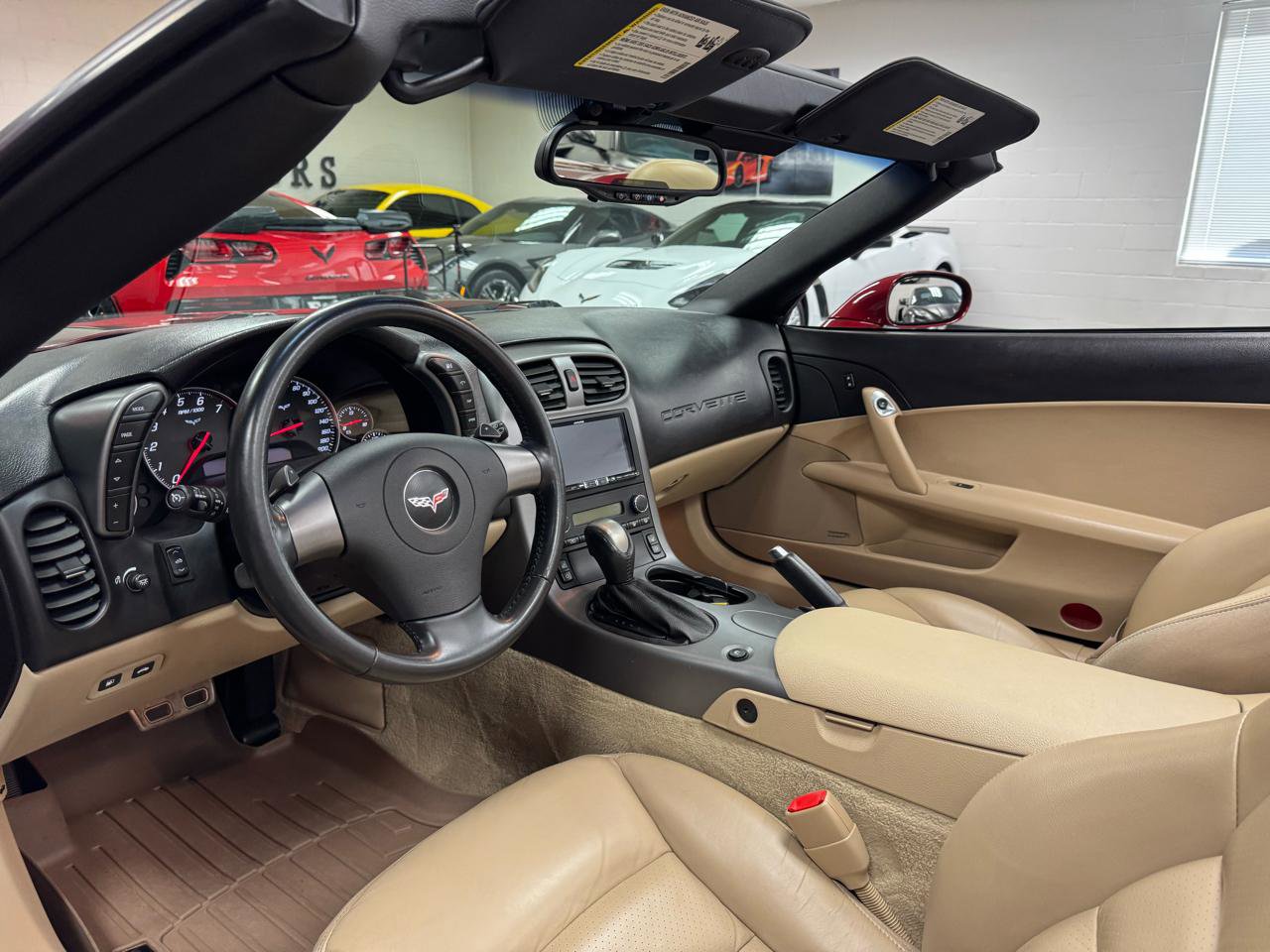 Used 2006 Chevrolet Corvette Convertible w/ Preferred Equipment Group image 38