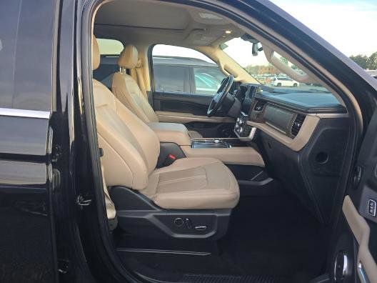 Used 2024 Ford Expedition Max Limited RWD image 9