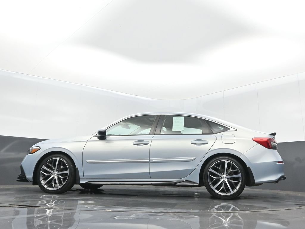 Used 2023 Honda Civic Touring image 14