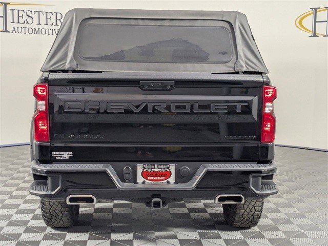 Certified 2024 Chevrolet Silverado 1500 Custom Trail Boss w/ LPO, Dark Essentials Package image 5