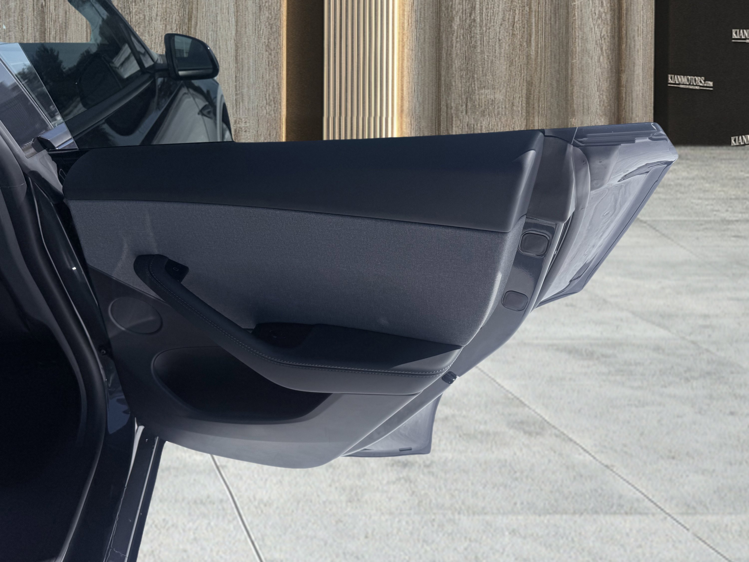 Used 2026 Tesla Model Y 2WD image 38