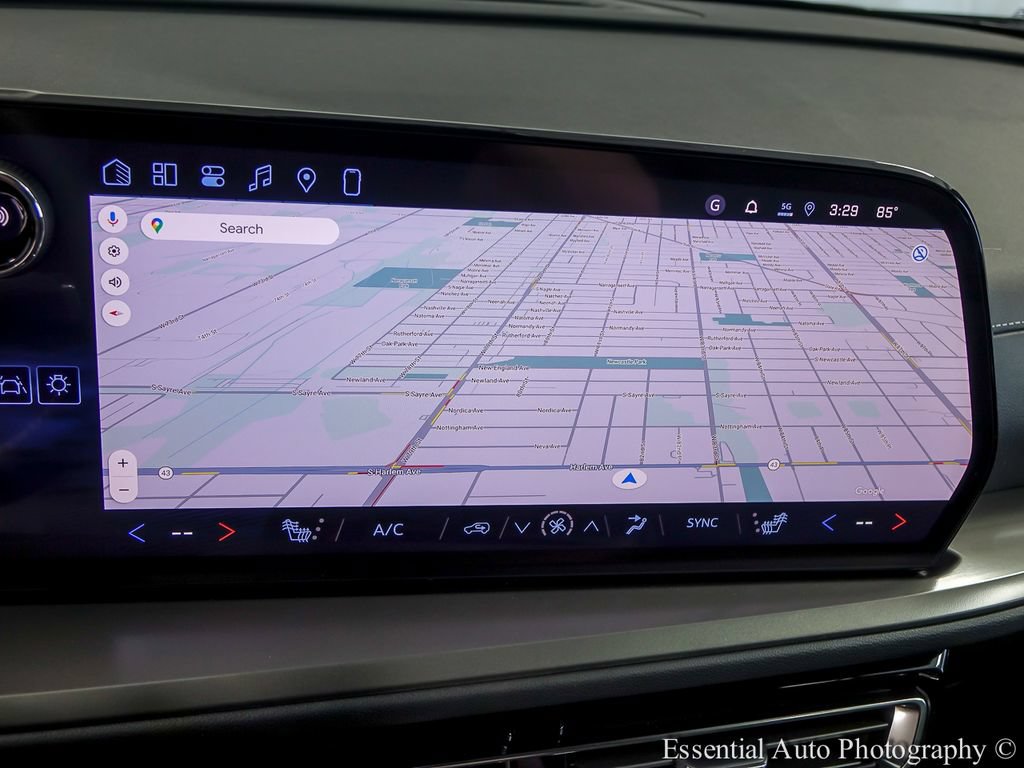 New 2026 Chevrolet Traverse LT w/ LPO, Floor Liner Package AWD/4WD image 15