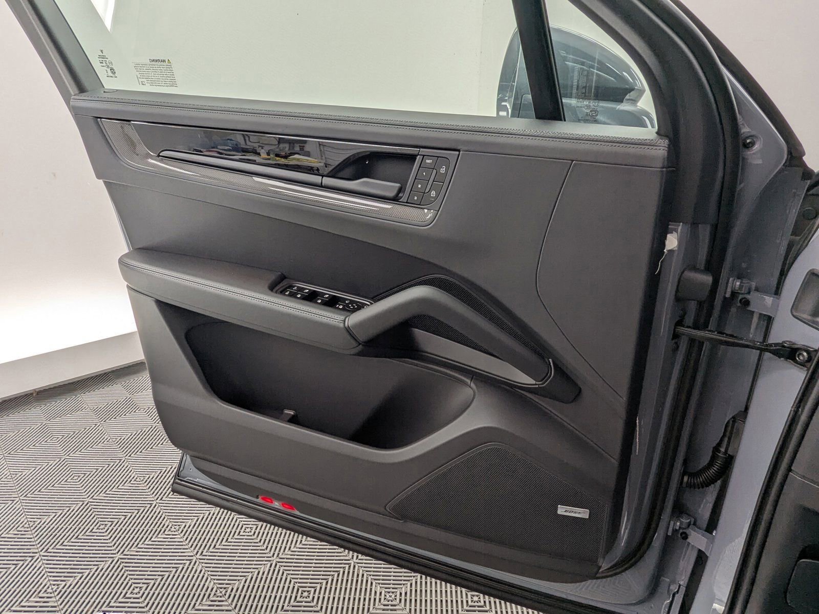 New 2026 Porsche Cayenne GTS image 11