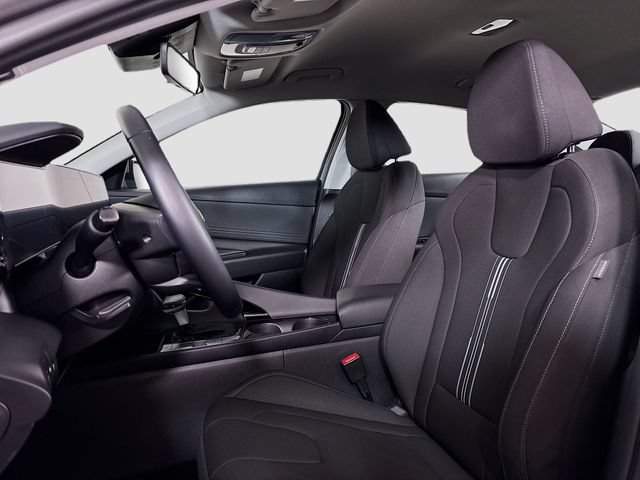 Used 2023 Hyundai Elantra SEL w/ Convenience Package FWD image 20