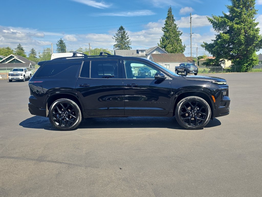 Used 2024 Chevrolet Traverse RS AWD/4WD image 7