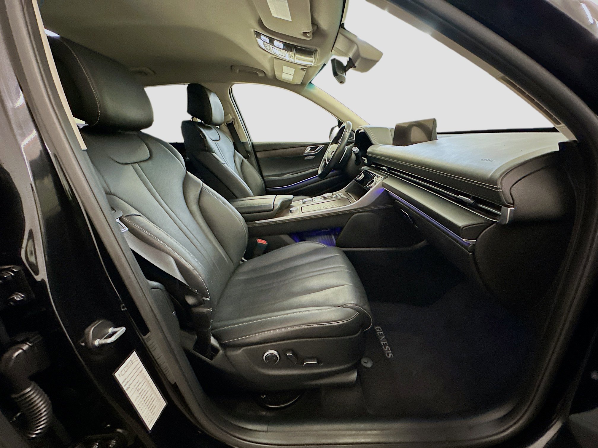 Used 2024 Genesis GV80 2.5T image 33