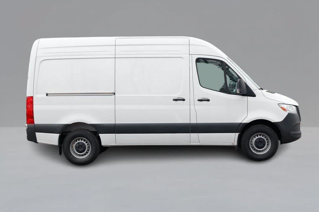 New 2025 Mercedes-Benz Sprinter 2500 image 4