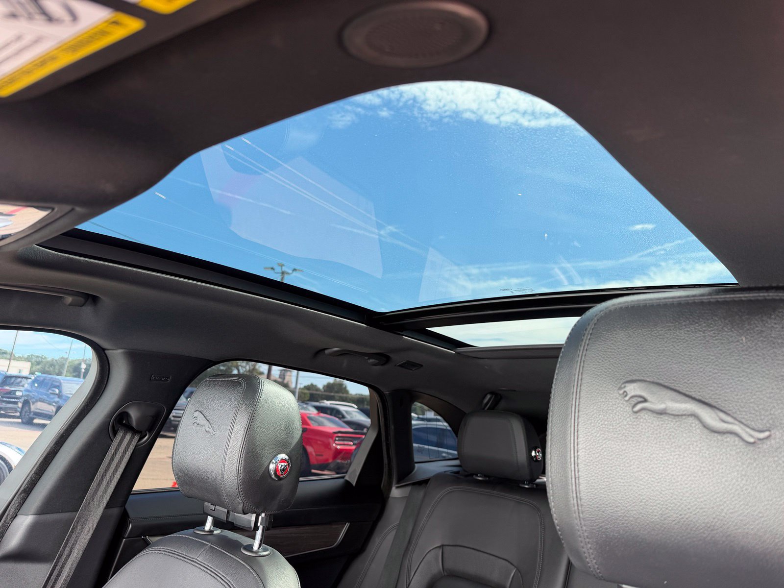 Used 2023 Jaguar F-PACE S AWD/4WD image 44