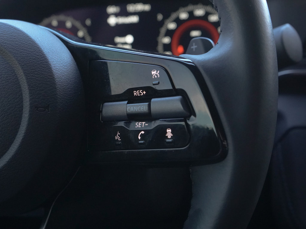 Used 2024 Nissan Z Sport w/ Floor Mat Package image 17