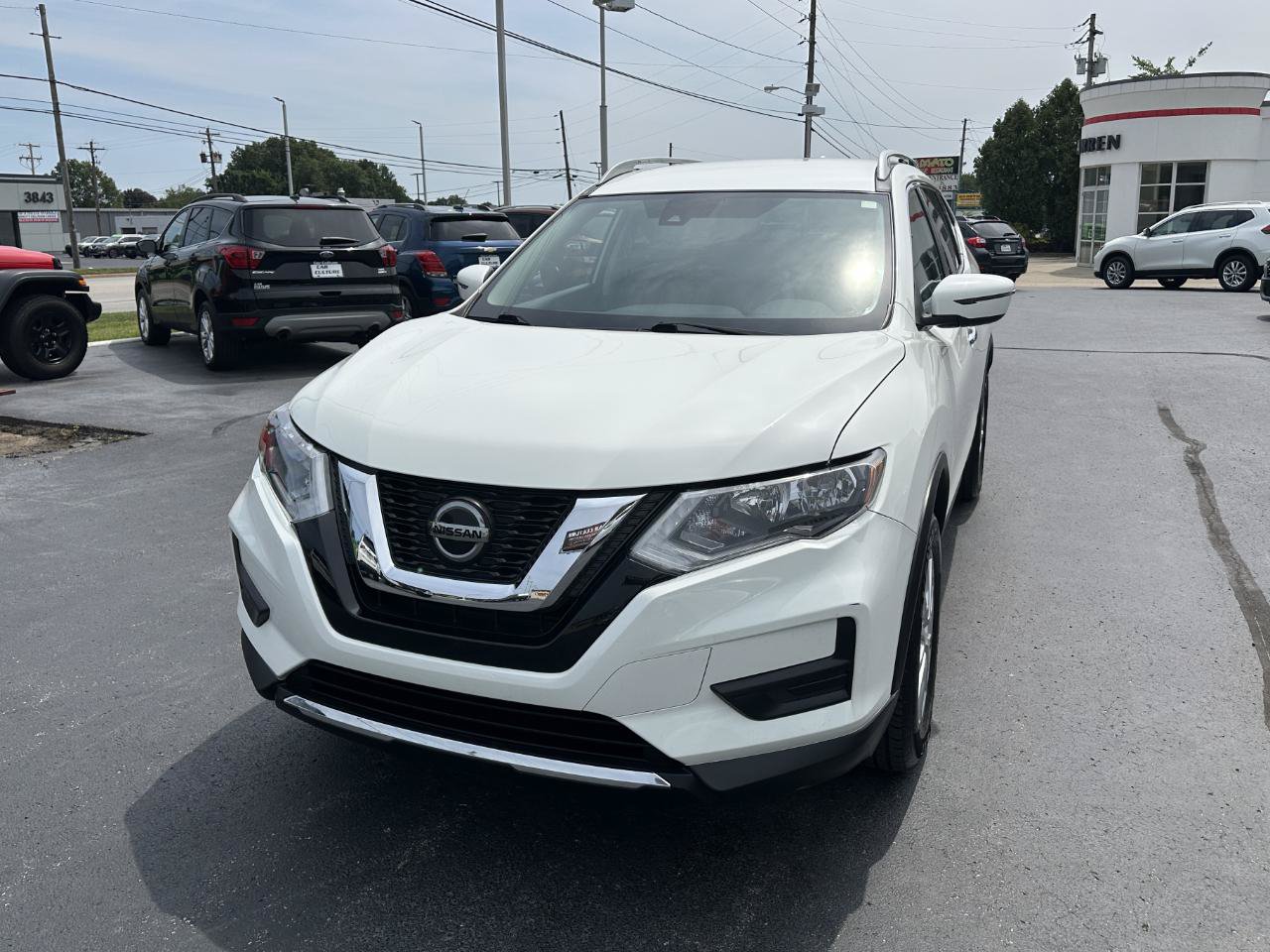 Used 2019 Nissan Rogue S w/ Special Edition Package AWD/4WD image 7