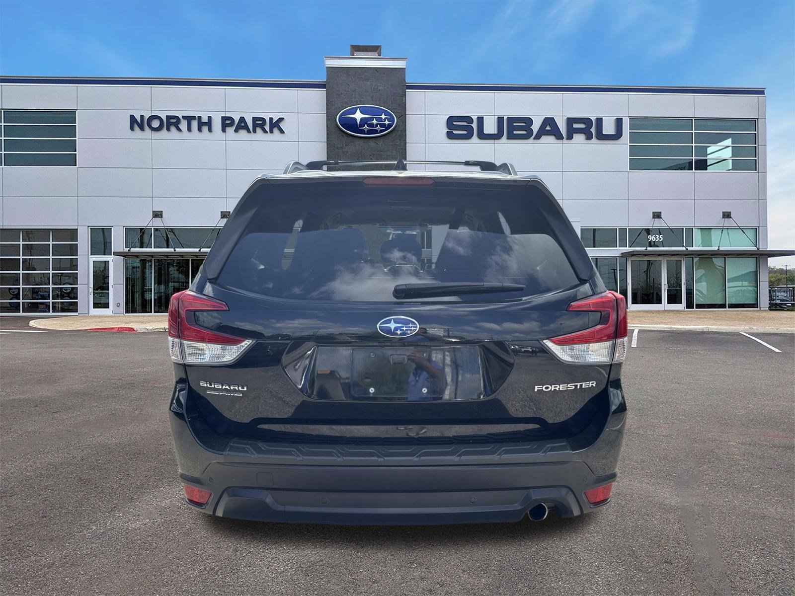 Used 2020 Subaru Forester Limited AWD/4WD image 4