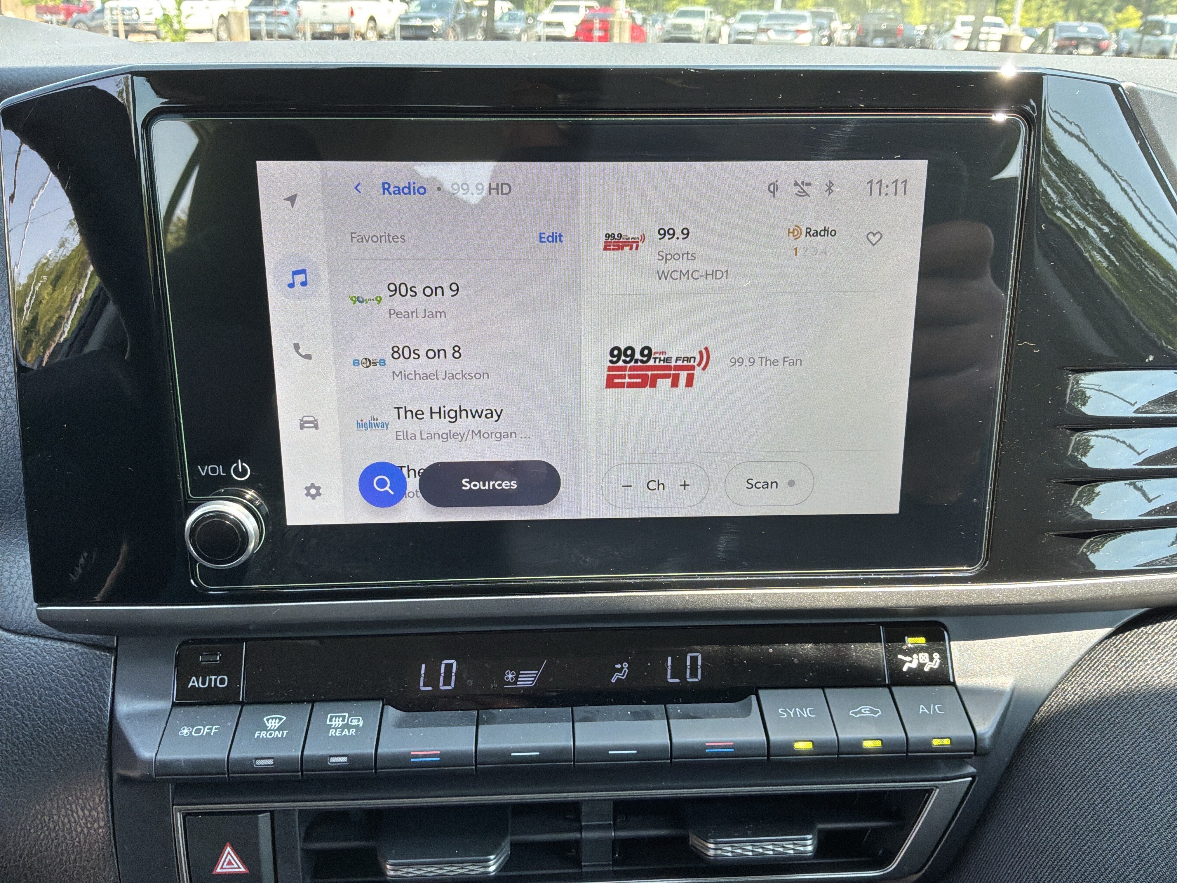Used 2026 Toyota Camry LE FWD image 23