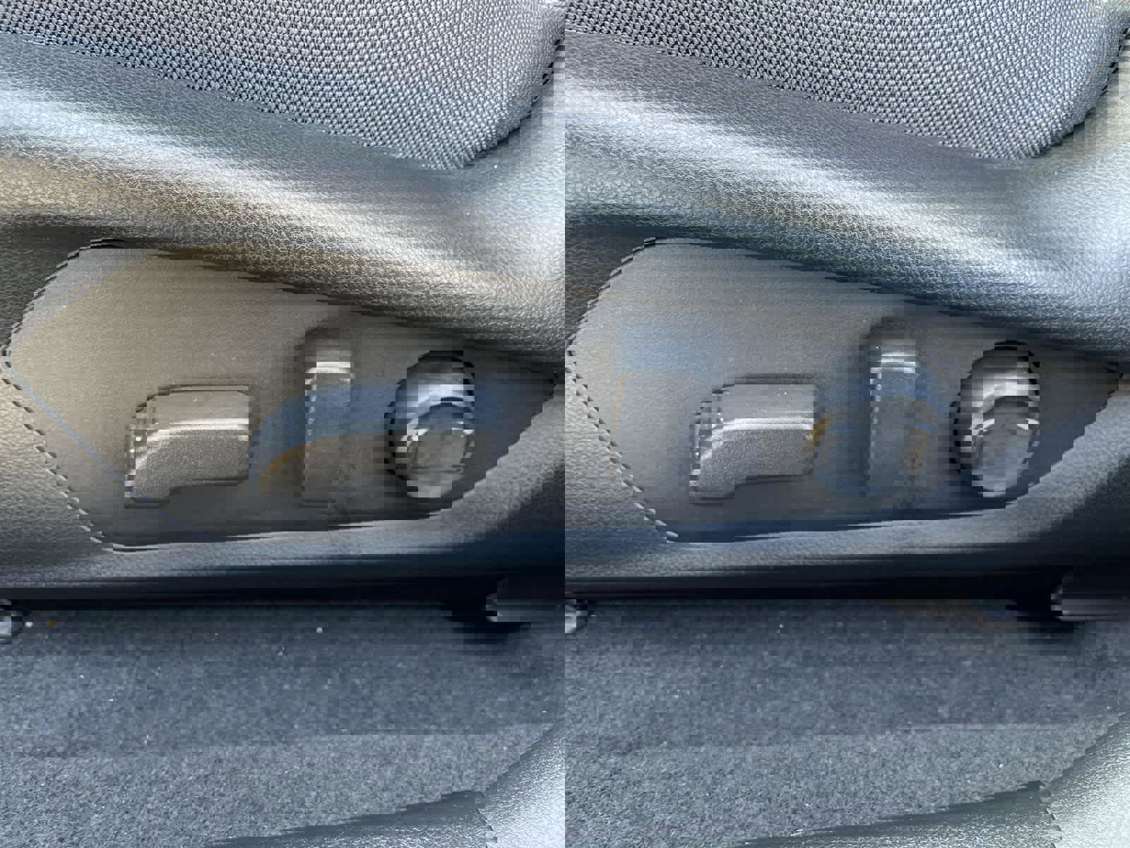 Used 2025 Subaru Crosstrek 2.0i Premium image 13