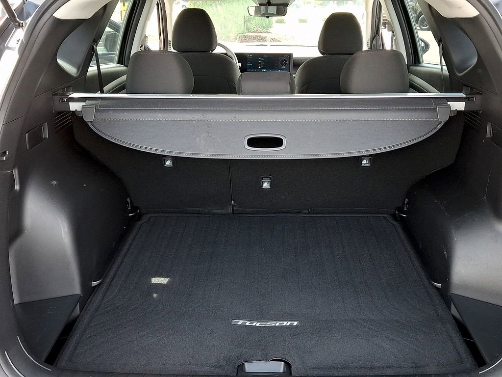 Used 2025 Hyundai Tucson SE image 29