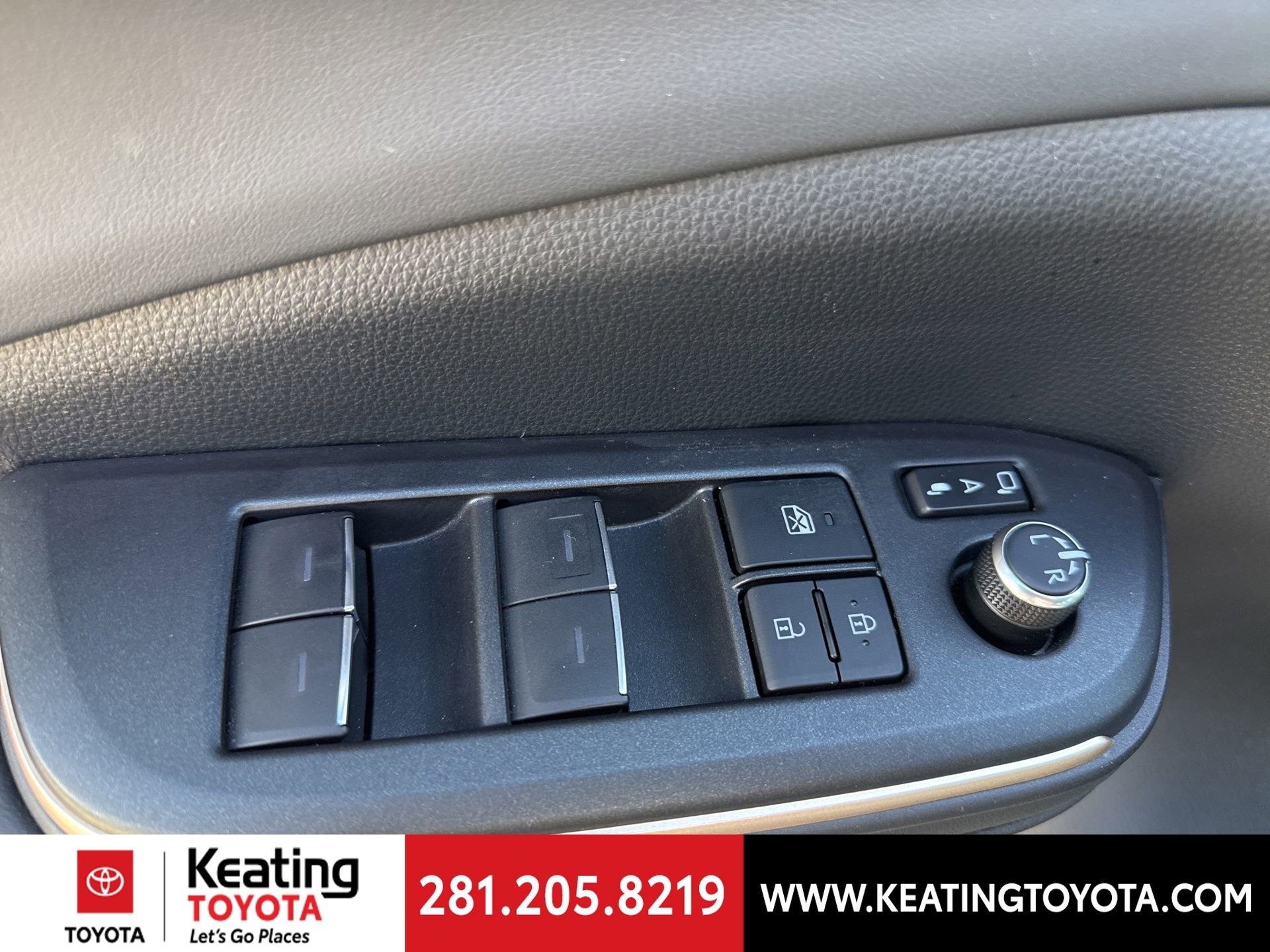 Used 2023 Toyota Crown Platinum image 13