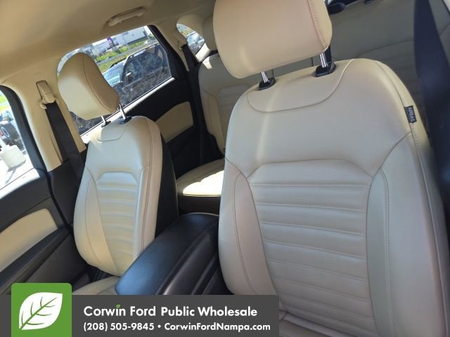 Used 2019 Ford Edge SEL w/ Equipment Group 201A image 10