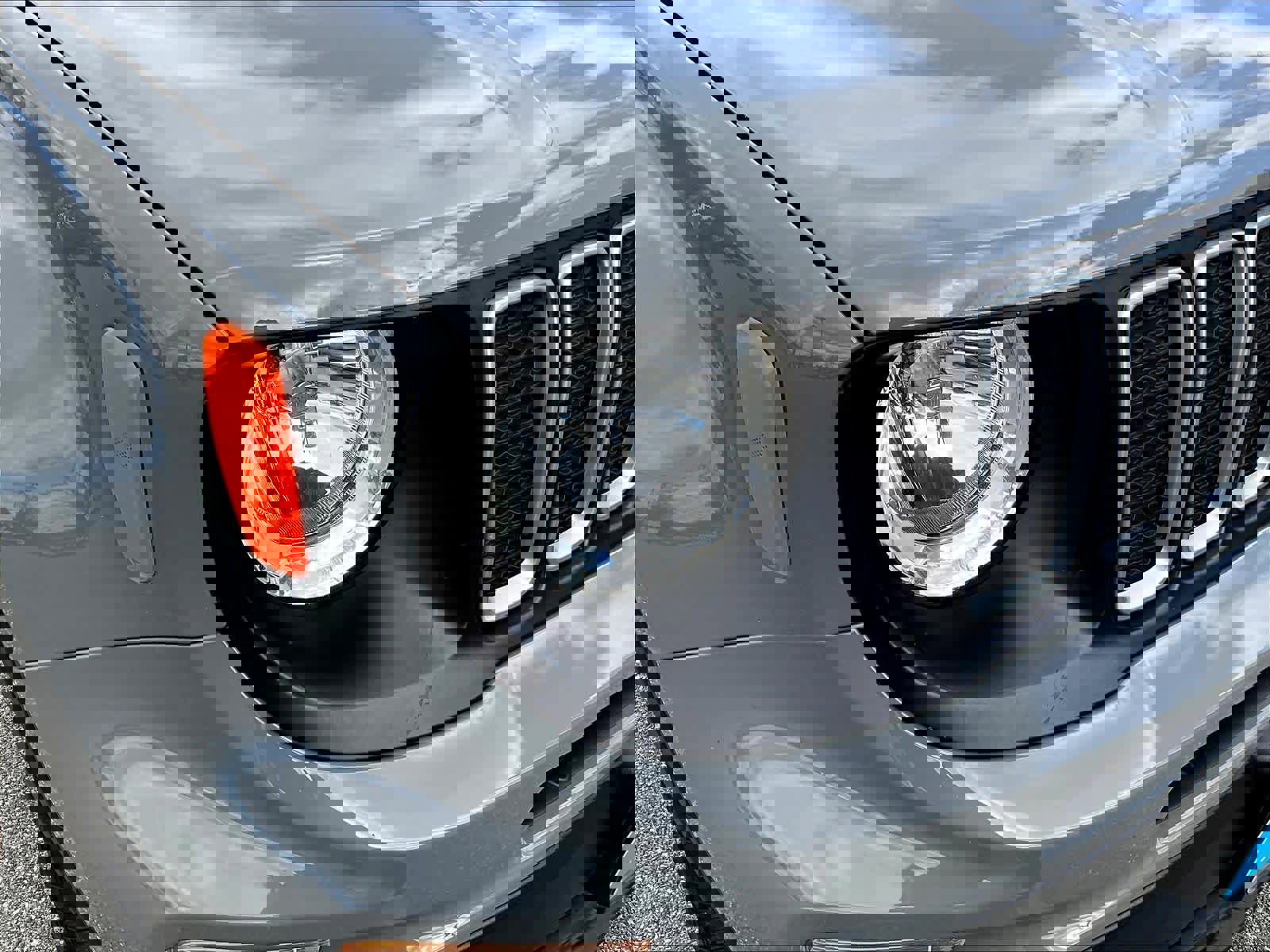 Used 2022 Jeep Renegade Latitude image 56