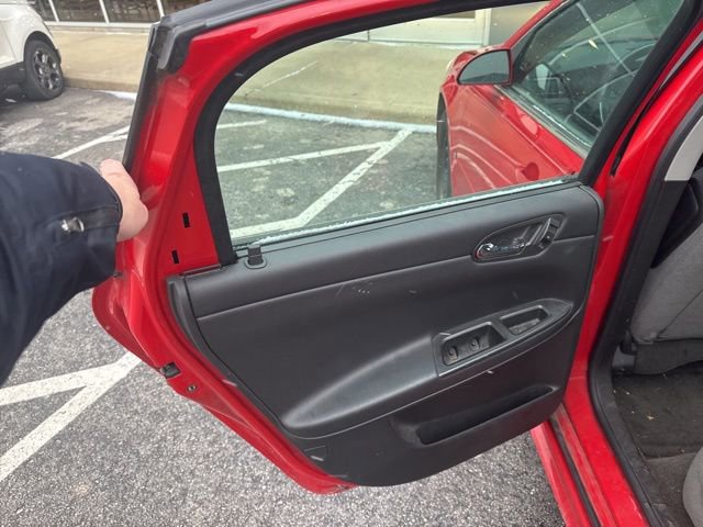 Used 2009 Chevrolet Impala LS image 15