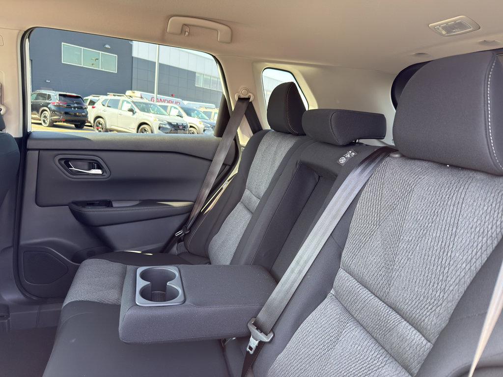 New 2026 Nissan Rogue SV image 33