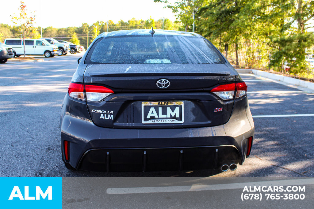 Used 2025 Toyota Corolla SE w/ Convenience Package FWD image 10