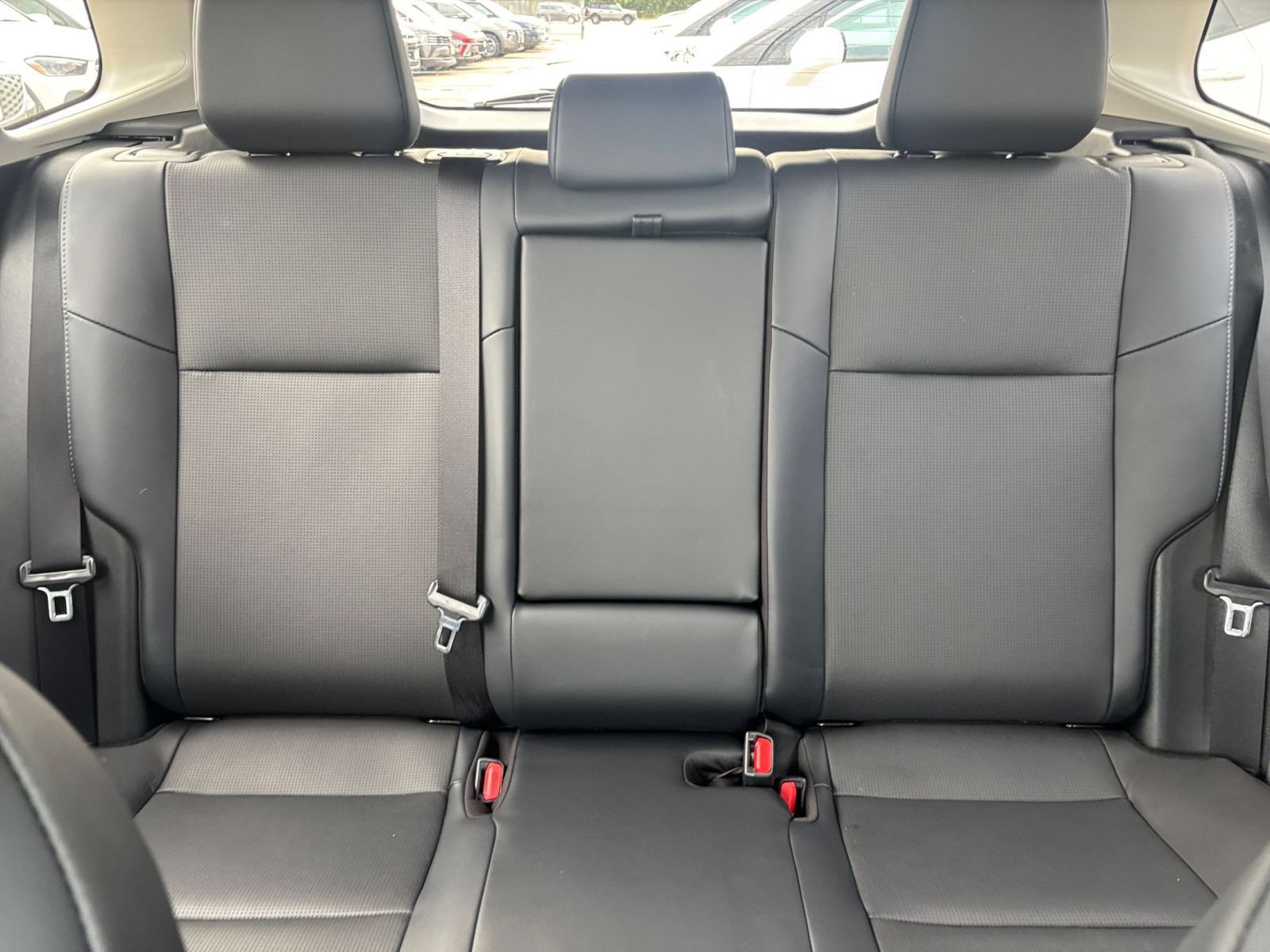 Used 2026 Toyota RAV4 XLE Premium AWD/4WD image 38