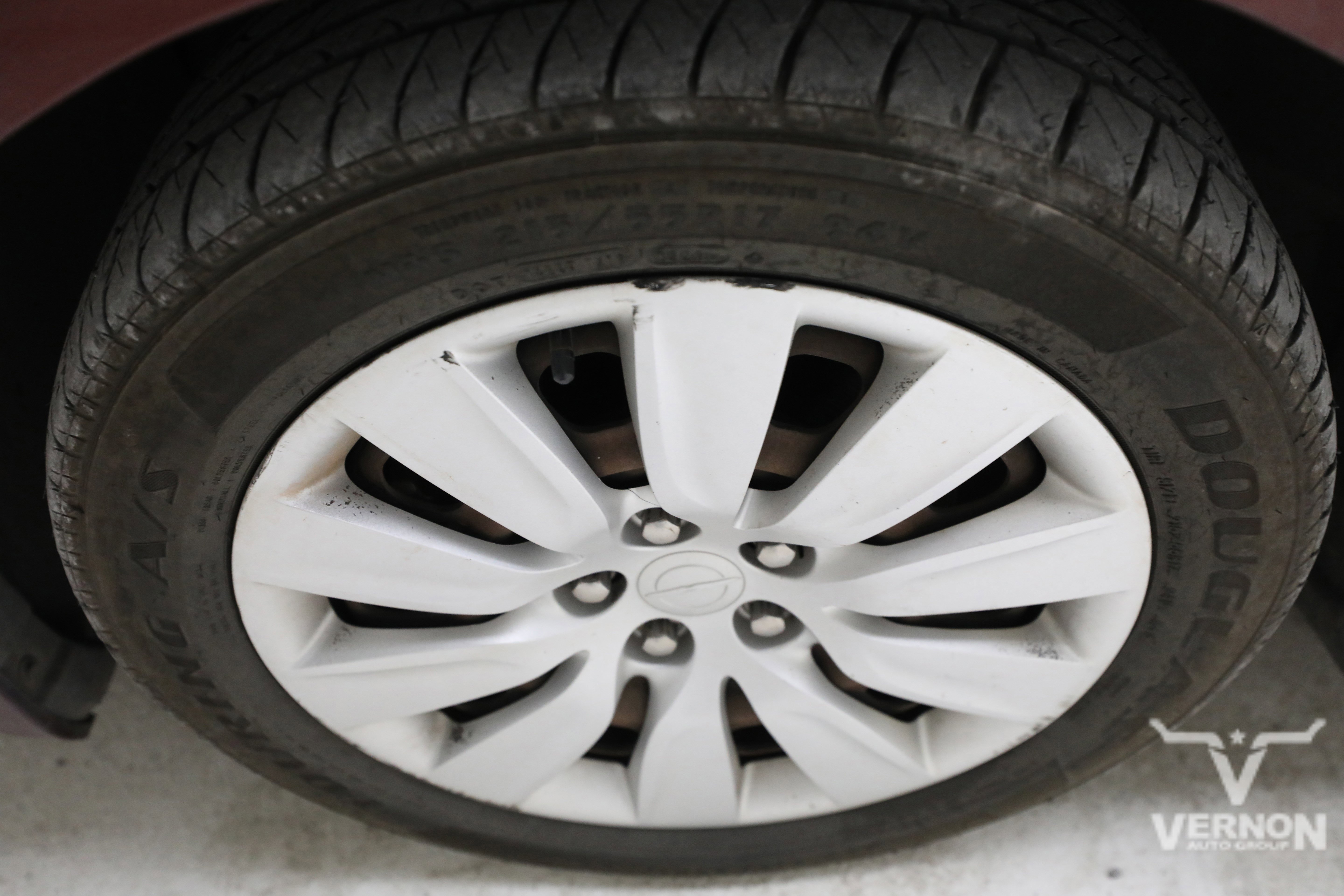 Used 2015 Chrysler 200 LX FWD image 11