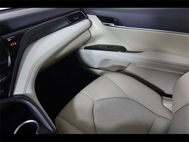 Used 2022 Toyota Camry LE image 15
