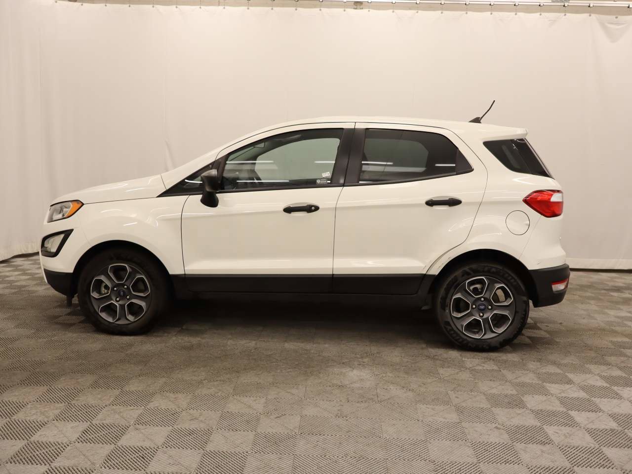 Used 2021 Ford EcoSport S FWD image 2