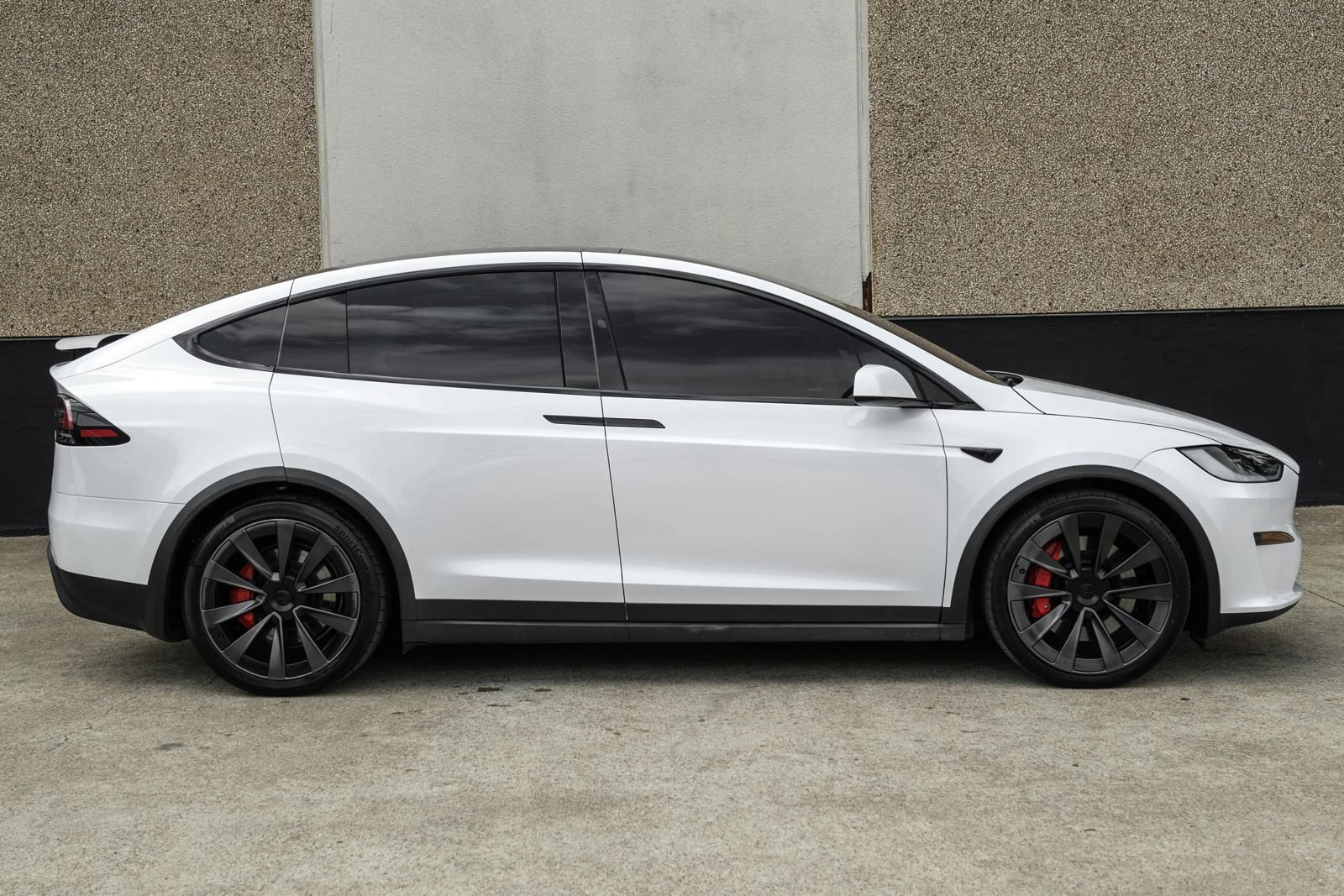 Used 2023 Tesla Model X Plaid AWD/4WD image 6