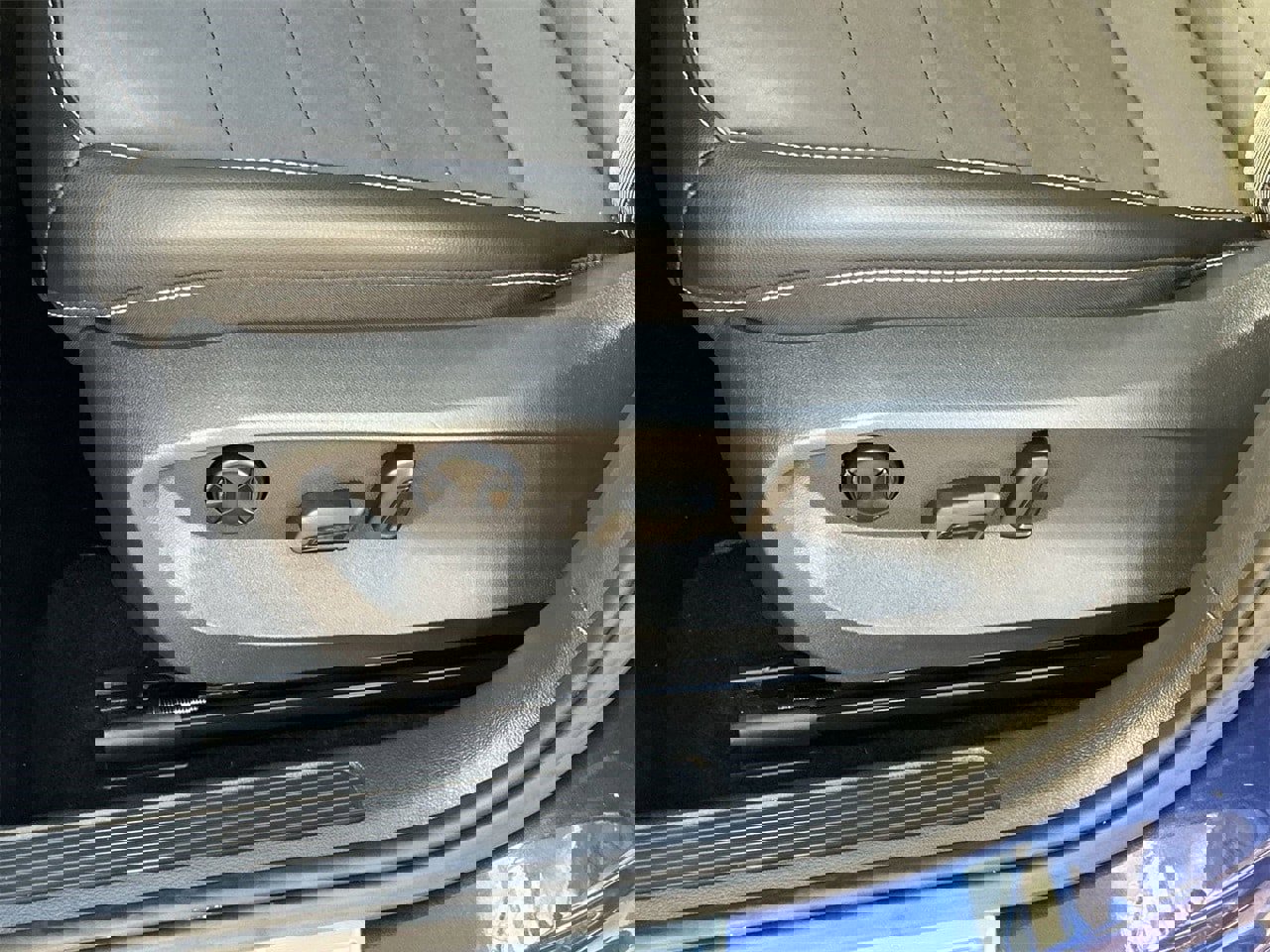 Used 2022 Volkswagen Taos SE image 17