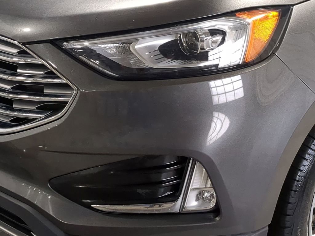 Used 2020 Ford Edge SEL image 22