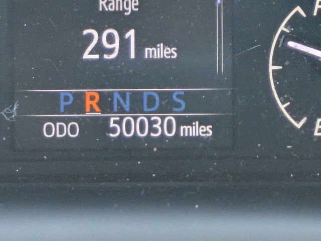 Used 2020 Toyota Sequoia SR5 w/ Premium Package AWD/4WD image 26