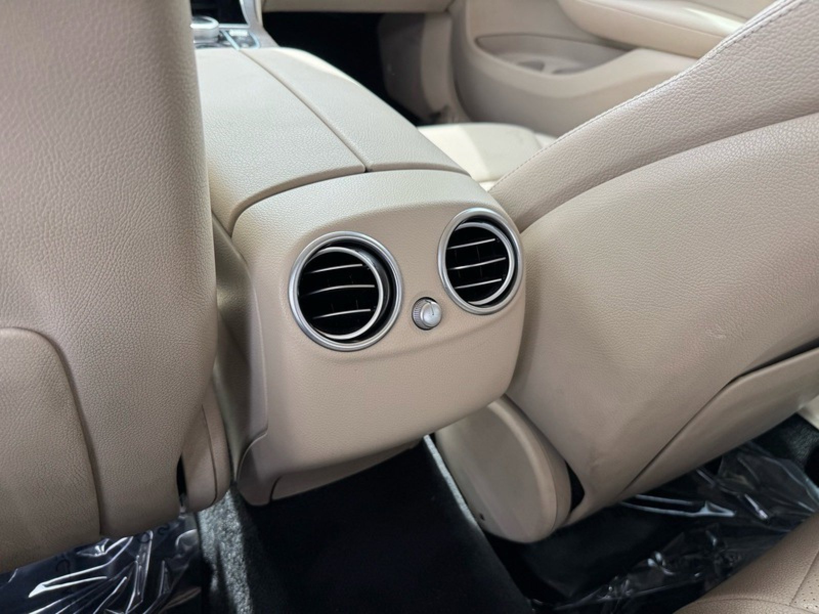 Used 2018 Mercedes-Benz GLC 300 image 17