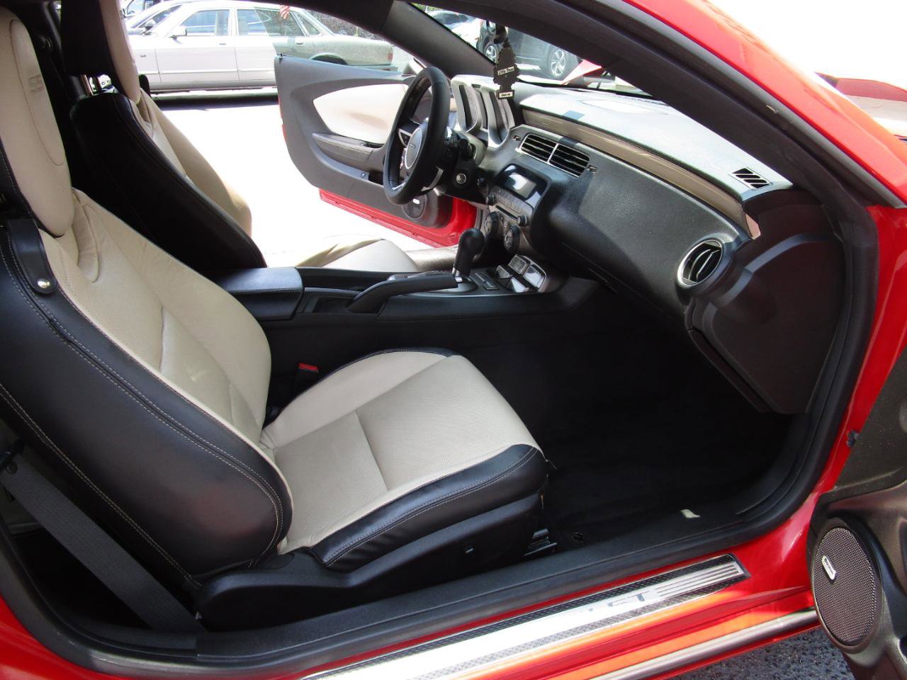 Used 2011 Chevrolet Camaro SS w/ RS Package RWD image 20