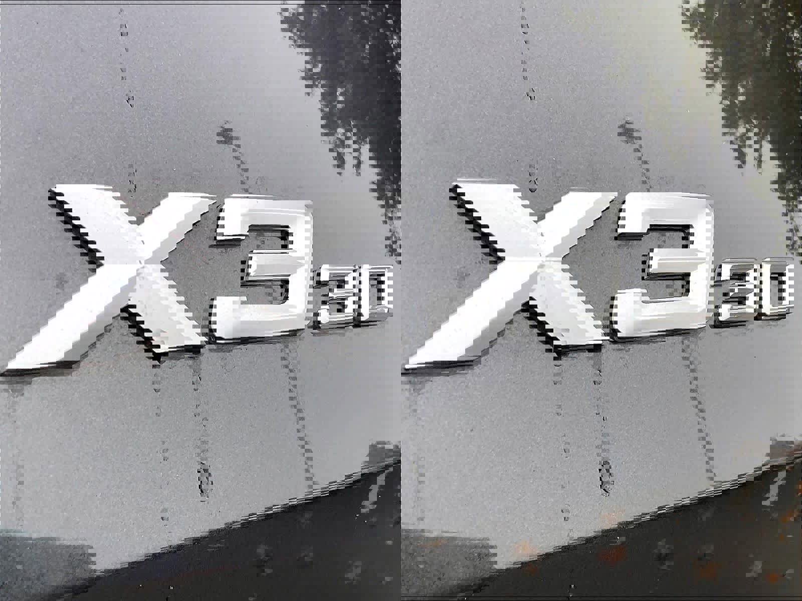 Used 2025 BMW X3 xDrive30i w/ Convenience Package image 11