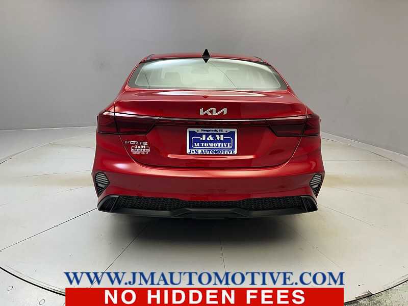 Used 2022 Kia Forte LXS image 4
