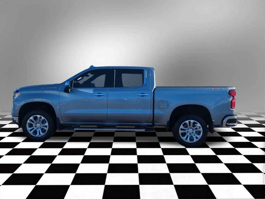 Used 2023 Chevrolet Silverado 1500 LTZ image 12