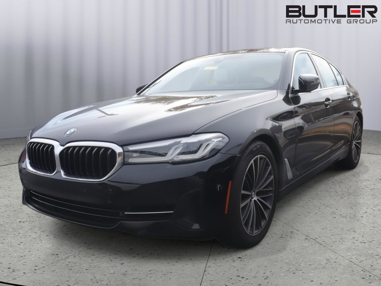 Used 2023 BMW 540i w/ Premium Package image 1