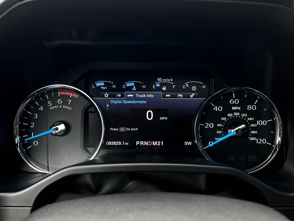 Used 2017 Ford F350 Lariat w/ Lariat Ultimate Package image 25