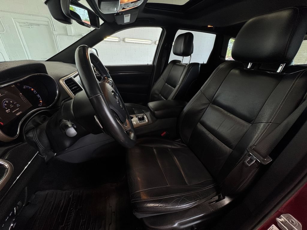 Used 2015 Jeep Grand Cherokee Limited AWD/4WD image 13