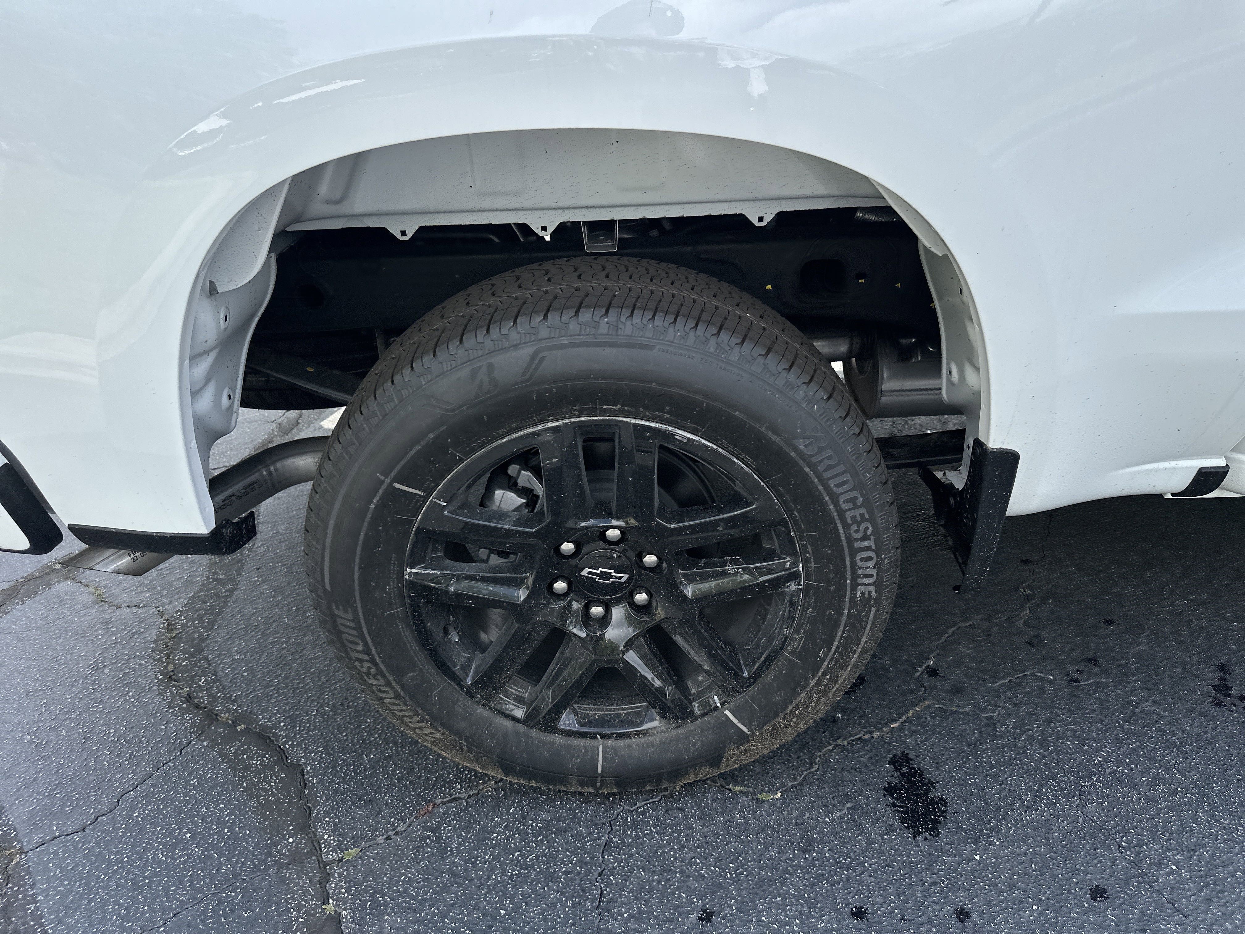 New 2025 Chevrolet Silverado 1500 Custom image 16