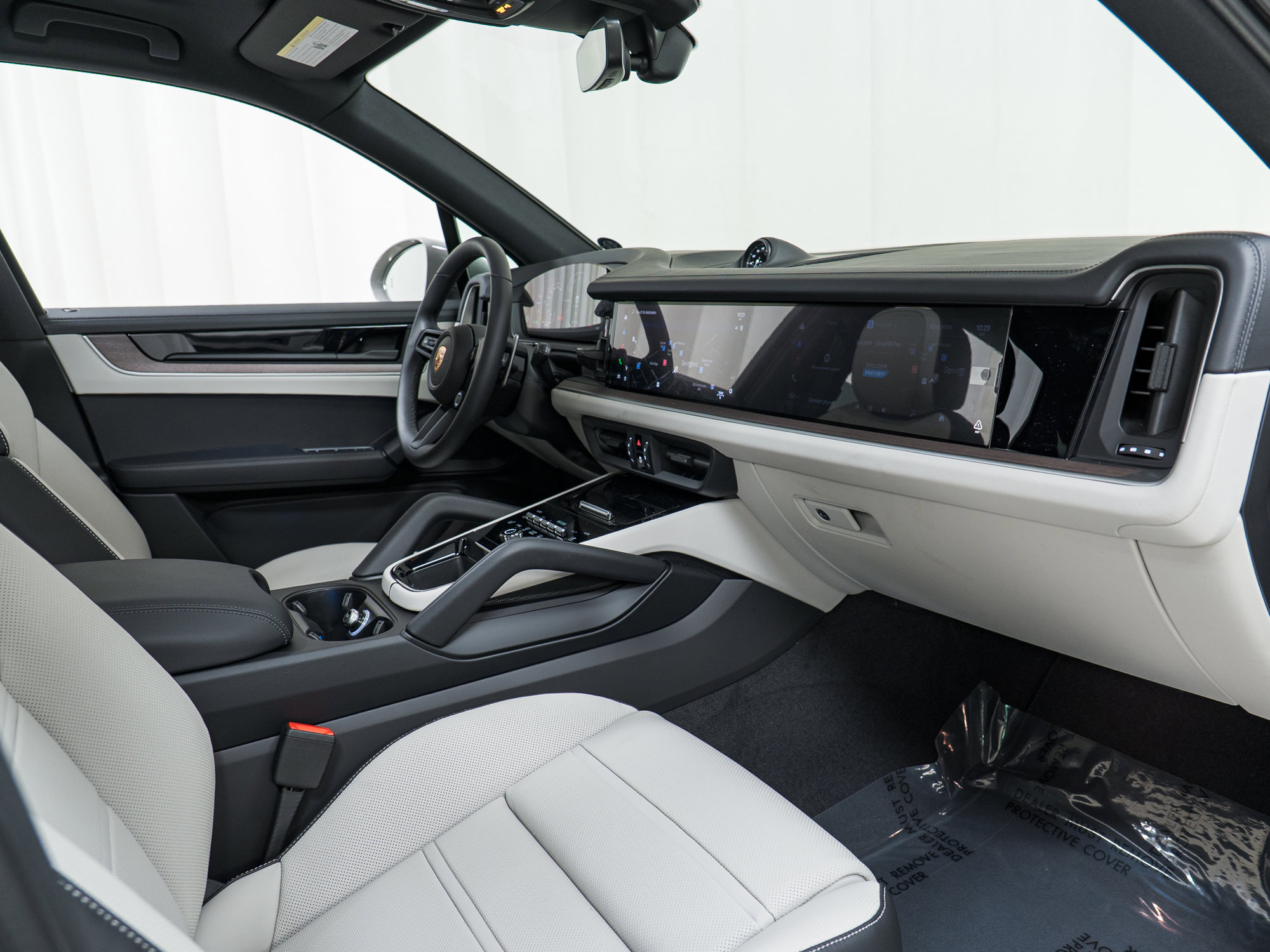 New 2026 Porsche Cayenne S image 24