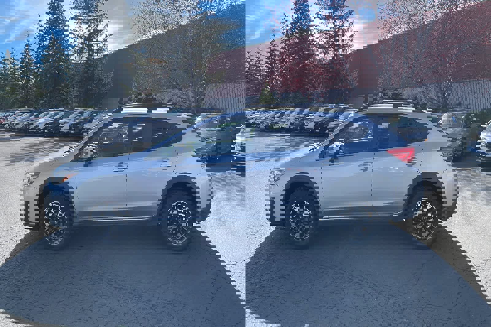 Used 2019 Subaru Crosstrek 2.0i Premium image 2